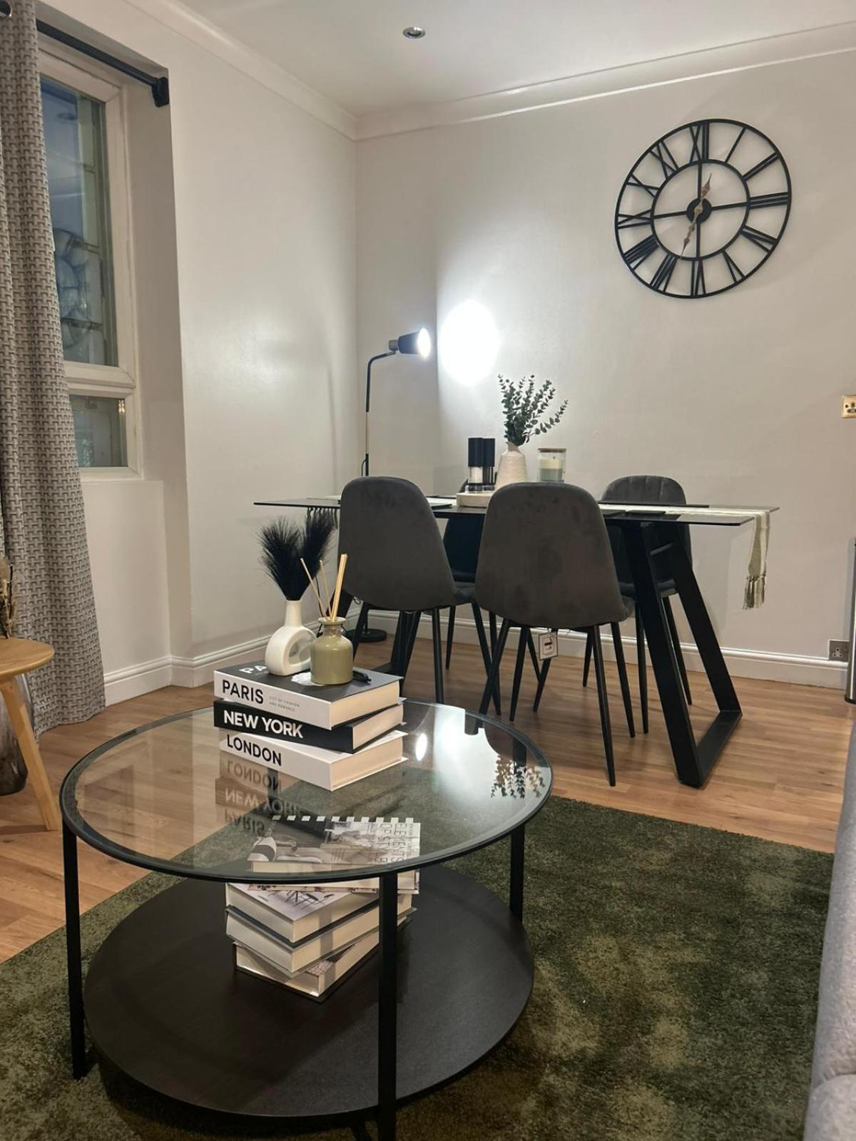 Appartamento Cosy Paddington 2 Bedroom Prime Location *