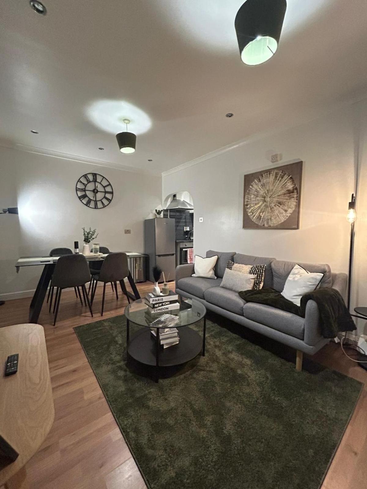 Appartamento Cosy Paddington 2 Bedroom Prime Location Londra